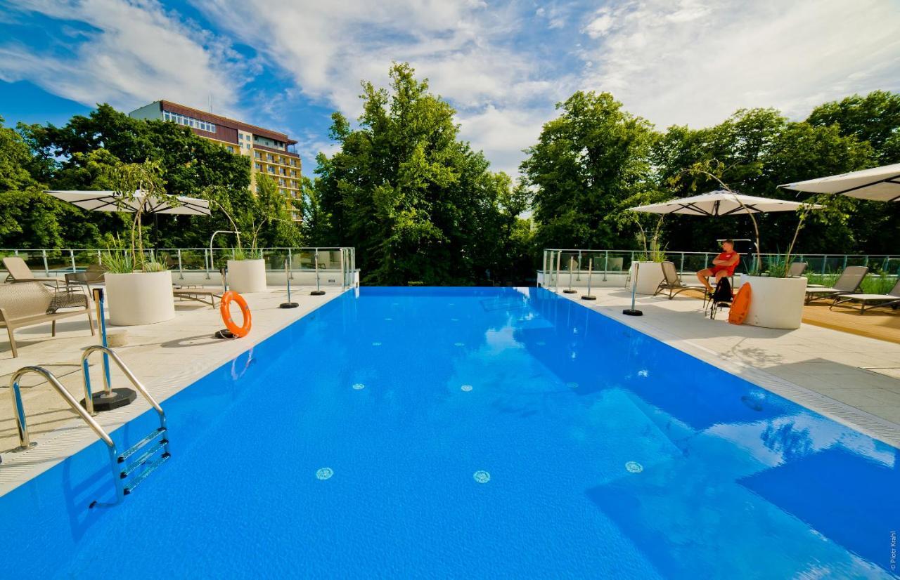 Porty B103 Nadmorskie Tarasy Pool Sauna Parking كولوبرزيغ المظهر الخارجي الصورة